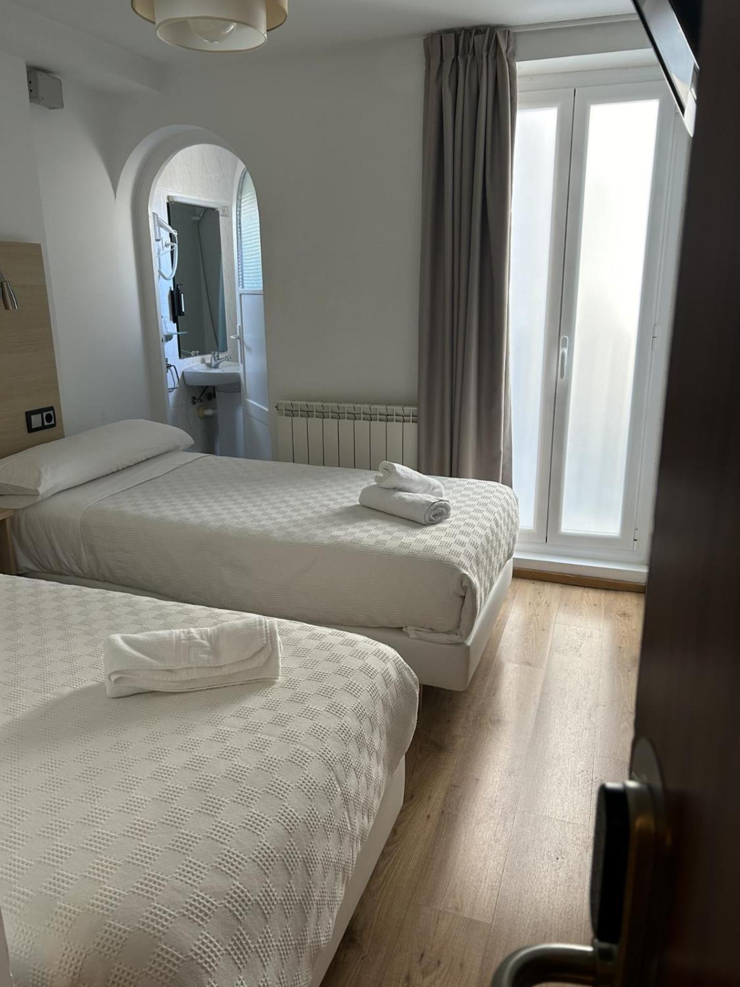 Casa Otano Hotel Pamplona Eksteriør billede